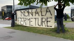 Les salariés de la concession Renault de Vaulx-en-Velin s'opposent à la fermeture du site.
