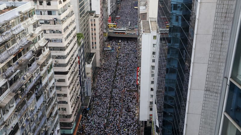Dans les rues de Hong Kong, le 9 juin 2019.