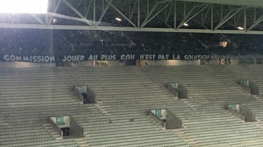 Une banderole des supporters stéphanois Une banderole des supporters stéphanois
