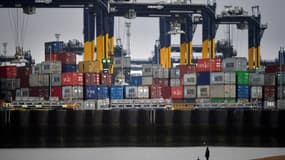 Des conteneurs au port de Felixstone, dans l'est de Londres, le 4 mars 2021