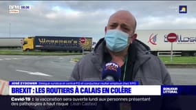 Brexit: la grogne des routiers à Calais contre la longue attente pour traverser la Manche