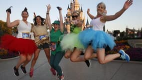 EN IMAGES - Les 5 chiffres complètement dingues du "Disneyland Paris Run Week-End"
