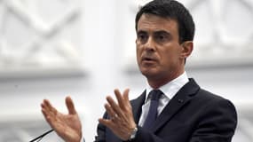 Manuel Valls a évoqué la menace terroriste lors de son déplacement en Algérie