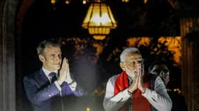 Le président français Emmanuel Macron (g) et le Premier ministre indien Narendra Modi à Jaipur, en Inde, le 25 janvier 2024