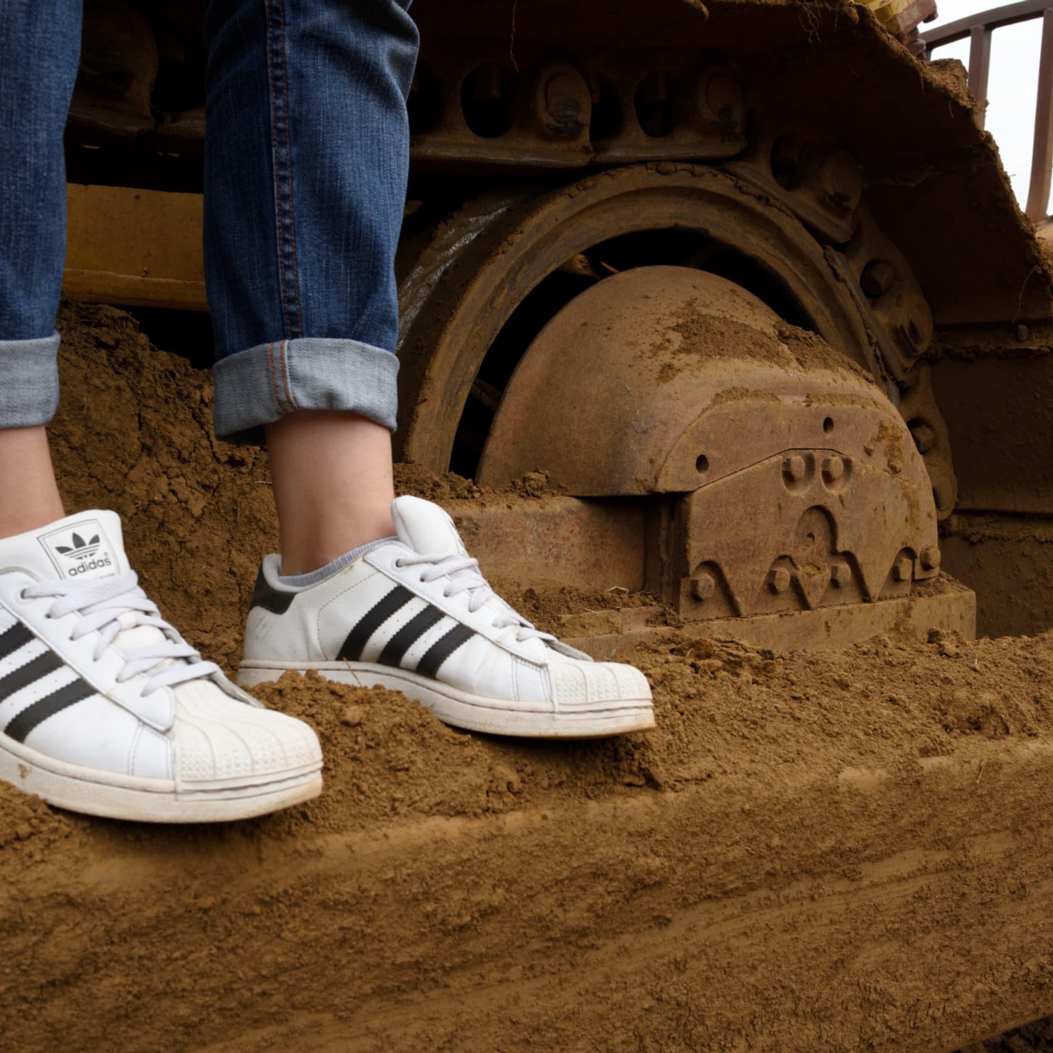 adidas gazelle silver green womens Adidas Superstar White Black EG4958 main image 0