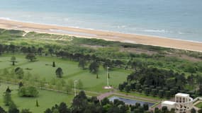 Une vue aérienne d'Omaha Beach en mai 2014.