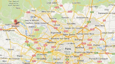 Un enfant âgé d'un an a été tué à l'arme blanche, sa soeur de trois ans et sa mère grièvement blessées, samedi matin aux Mureaux dans les Yvelines.