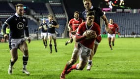 Le Gallois Louis Rees-Zammit contre l'Ecosse
