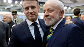 Le président brésilien Luiz Inacio Lula da Silva et le président français Emmanuel Macron après une réunion bilatérale lors du sommet des dirigeants du G20 à Rio de Janeiro, au Brésil, le 18 novembre 2024