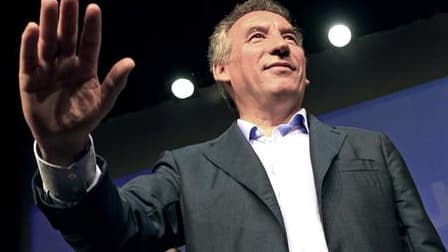 François Bayrou assure au Figaro au sujet de Manuel Valls, candidat à la primaire d'investiture du Parti socialiste pour l'élection présidentielle, que ses idées qui sont très compatibles et très proches de celles qu'il a toujours défendues. /Photo d'arch