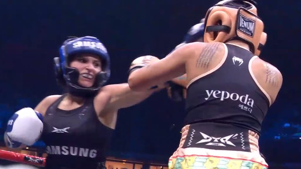 Le combat entre Kaatsup et Dooms à Paris La Défense Arena pour le DTR Fight, 7 décembre 2024