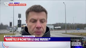 Pour un député ukrainien, "la Russie bombarde le couloir humanitaire" de Marioupol