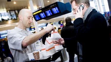Les frais d'itinérance recouvrent des frais passés sur des appels, des sms ou des consultations Internet en Wifi dans les pays européens.