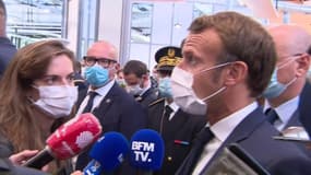 Emmanuel Macron ironise sur le "kamasutra de l'ensauvagement" de la presse