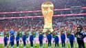 Les Marocains chantent l'hymne national lors de la Coupe du monde, le 1er décembre 2022