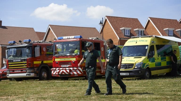 Des forces de polices et des pompiers à Amesbury
