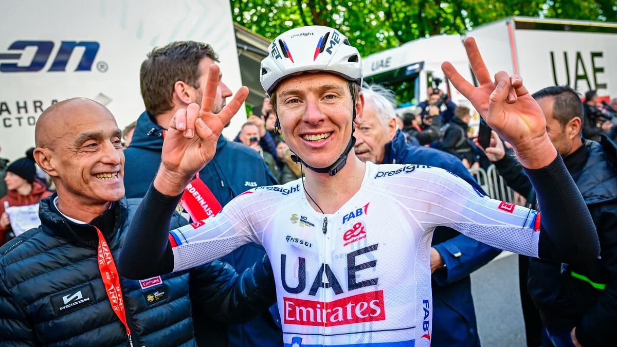 Tadej Pogacar, le 21 avril 2024, après sa deuxième victoire sur la Doyenne, Liège-Bastogne-Liège Tadej Pogacar, le 21 avril 2024, après sa deuxième victoire sur la Doyenne, Liège-Bastogne-Liège