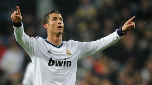 Cristiano Ronaldo marque pour le Real Madrid.