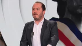 Législatives: qui sera le Premier ministre en cas de victoire du Nouveau Front populaire?