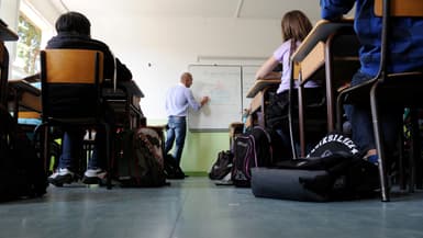 Ecole: une salle de classe dans un collège