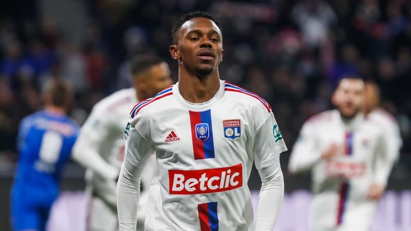 OL-Grenoble: la drôle de première titularisation de Jeffinho, buteur puis blessé... sur sa célébration?