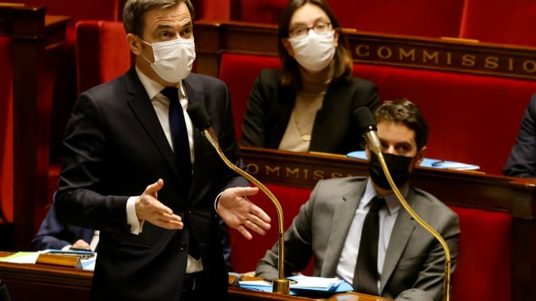 Le ministre de la Santé Olivier Véran le 9 février 2021 à l'Assemblée nationale à Paris