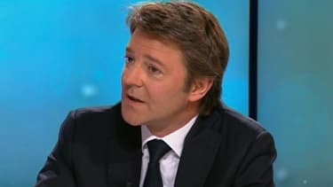 François Baroin était l'invité de "C'est votre argent", sur BFM Business, vendredi 25 octobre.