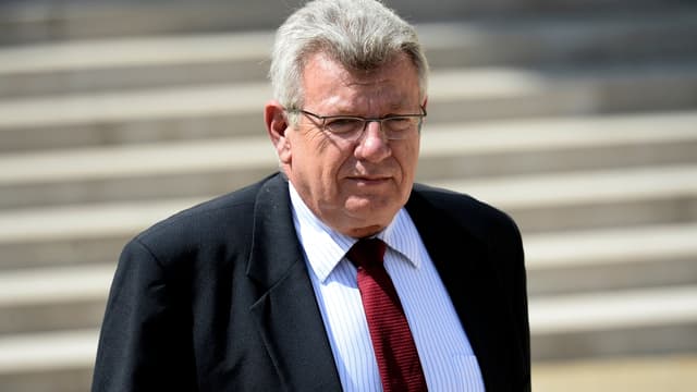 Le plan "Dédouanez en France" présenté par Christian Eckert, vise à faire gagner aux entreprises françaises des parts de marché à l'étranger.