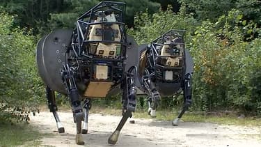 Les robots Alpha Dog peuvent traverser les terrains les plus accidentés et courir à des vitesses impressionnantes sans jamais tomber.