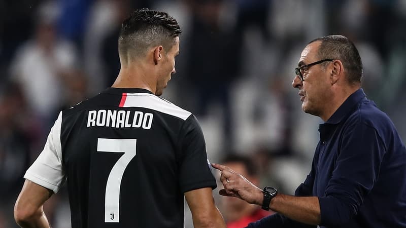 Juventus: "Cristiano Ronaldo est une multinationale", déplore Sarri