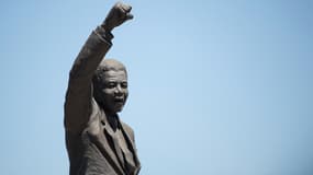 Une statue de Nelson Mandela à Paarl, en Afrique du Sud, le 23 janvier 2020