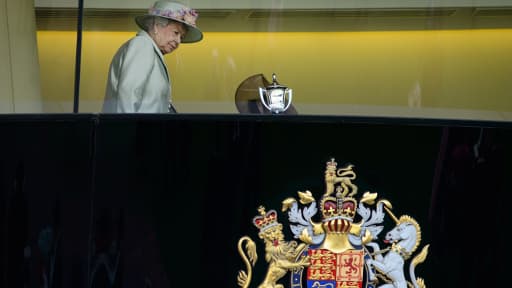 Elizabeth II, reine d'Angleterre, lors des courses d'Ascot, le 18 juin 2014.