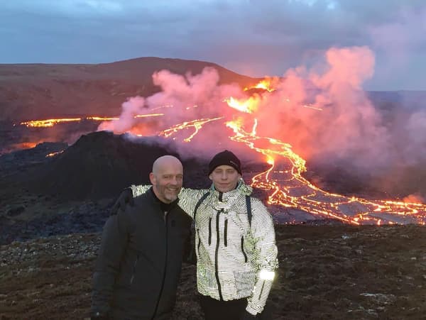 Pall Erlingsonn, professeur à Grindavik, a dû quitter la ville avec son fils