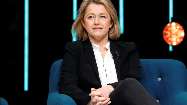 La ministre de la Transition écologique Barbara Pompili à Aubervilliers, le 6 février 2022