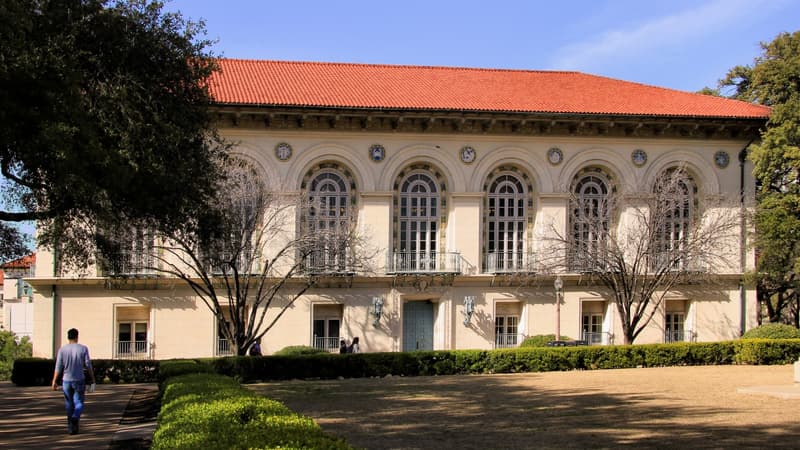 Un aperçu du camps de l'université du Texas d'Austin. 