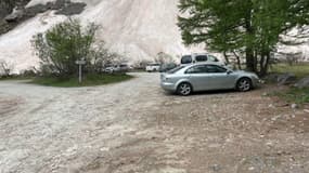 Le parking du Pré de Madame Carle, le 19 juin 2024 dans les Hautes-Alpes.
