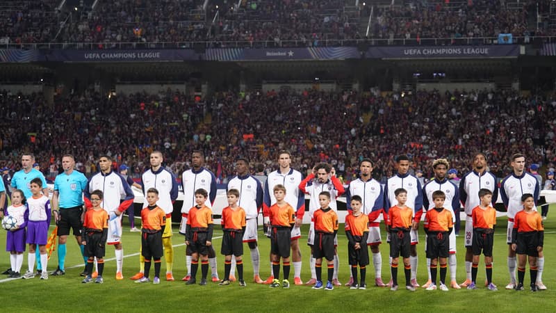 Le troll du BarÃ§a envers le PSG: la musique "Jump" jouÃ©e avant l'entrÃ©e des joueurs comme...