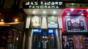 Une vingtaine de cinémas, comme le Max Linder Panorama lancent une carte de cinéma prépayée.