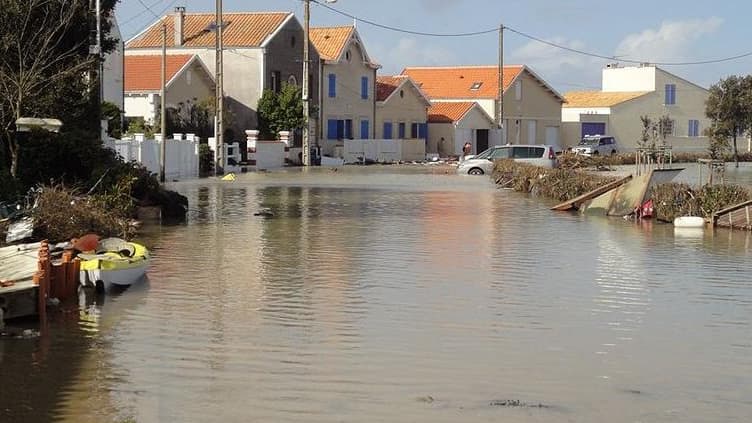 La ville de Fouras, en Vendée, après la tempête