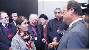Conférence sur les violences éthniques: Hollande rencontre "l'esclave de Daesh"