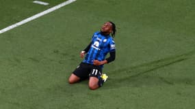Ademola Lookman célébrant son doublé face au Bayer Leverkusen, le 22 mai, à Dublin