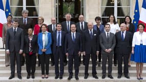 La photo de famille du gouvernement Valls.