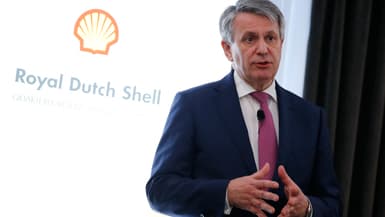 Légende AFP: Royal Dutch Shell chief executive Ben van Beurden speaks at a full year results conference in London on January 31, 2019. Royal Dutch Shell today said that net profit surged 80 percent to $23.4 billion in 2018, thanks to higher oil prices and cost cuts.
