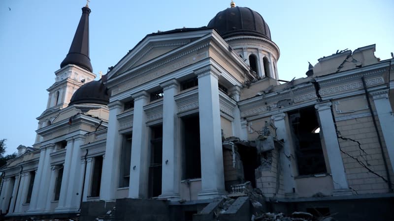 Guerre en Ukraine: la cathédrale de la Transfiguration à Odessa endommagée par une frappe russe