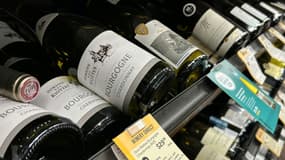 Vins français à la vente dans la ville de Laurel, dans l'Etat américain du Maryland, le 13 mars 2025