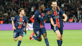 João Neves, Ousmane Dembélé et Fabian Ruiz avec le PSG, à Paris le 14 septembre 2024