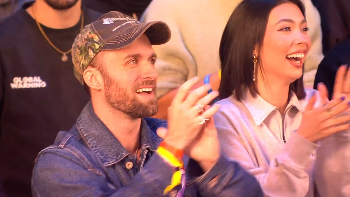 Squeezie applaudit son ami Brawks au DTR Fight, 7 décembre 2024