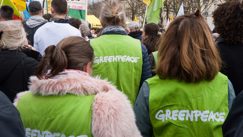 Près de 12 millions d'euros de "sur-profits" par jour en France: Greenpeace accuse les pétroliers de profiter des effets de la guerre au Moyen-Orient pour gonfler leurs marges