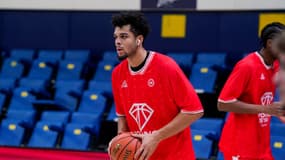 Noah Penda au Palais des Sports Marcel-Cerdan de Levallois pour le Young Star Game