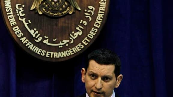 Le ministre syrien des Affaires étrangères Jihad Makdissi en conférence de presse à Damas. Alors que le Conseil de sécurité de l'Onu travaille à une nouvelle résolution non contraignante sur la Syrie, l'armée syrienne a lancé mercredi une attaque sur le q
